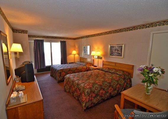 Red Roof Inn Страудсбърг Стая снимка