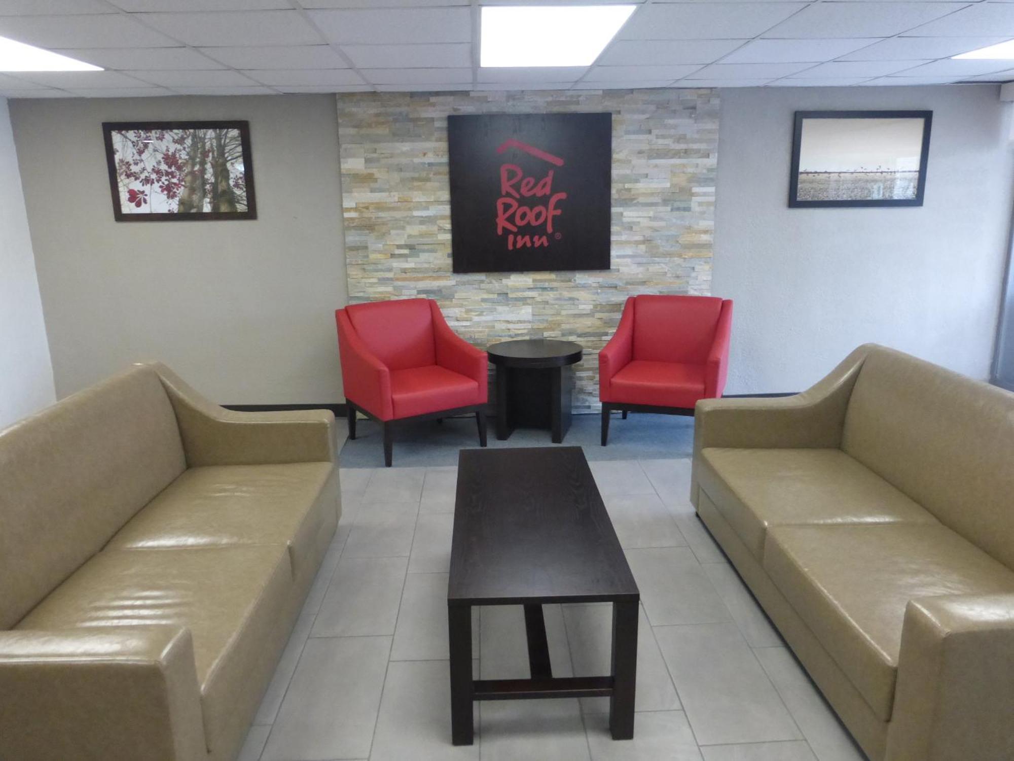 Red Roof Inn Страудсбърг Екстериор снимка