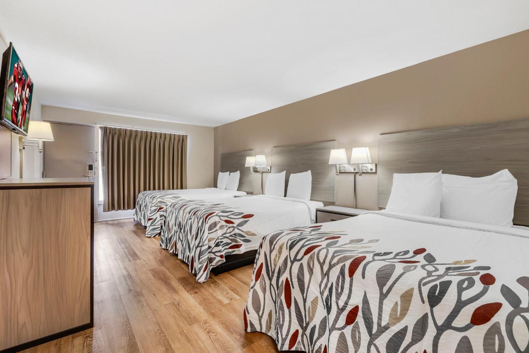 Red Roof Inn Страудсбърг Екстериор снимка