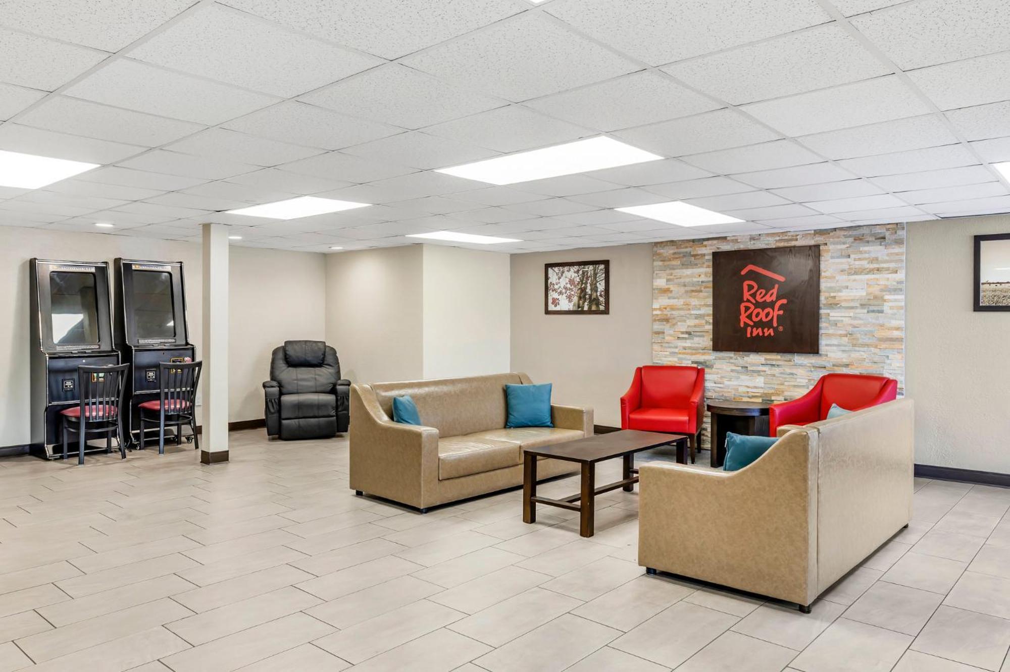 Red Roof Inn Страудсбърг Екстериор снимка